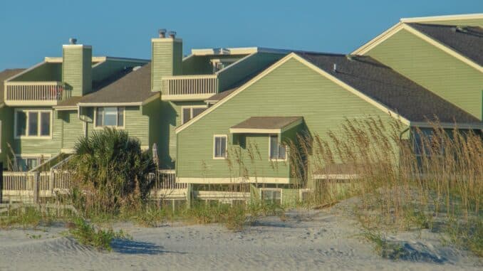 Maisons de bord de mer en location saisonnière - fiscalité meublé de tourisme 2026
